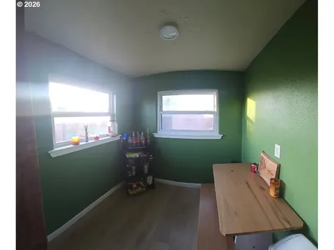 680 S 5th Street Harrisburg OR 97446