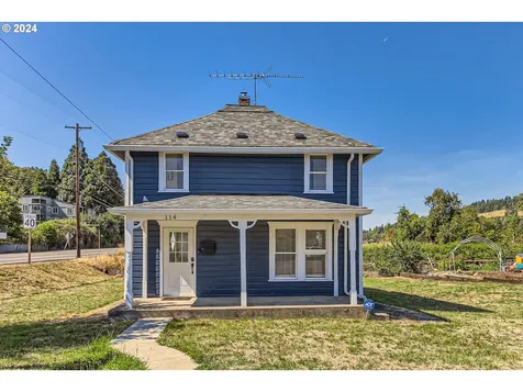 114 Apperson Street Oregon City OR 97045