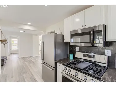 114 Apperson Street Oregon City OR 97045