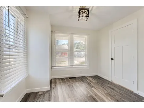 114 Apperson Street Oregon City OR 97045