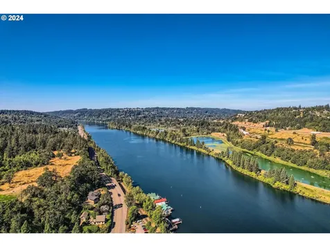 114 Apperson Street Oregon City OR 97045