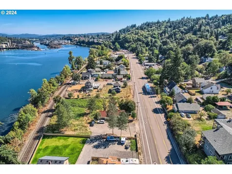 114 Apperson Street Oregon City OR 97045