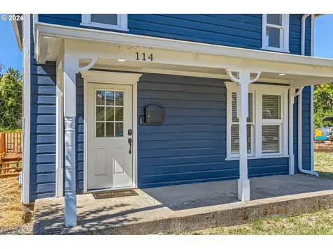 114 Apperson Street Oregon City OR 97045