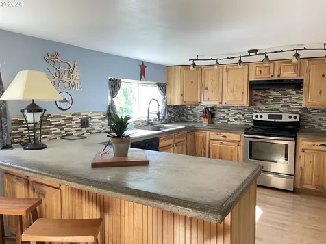 37674 Row River Road Dorena OR 97434