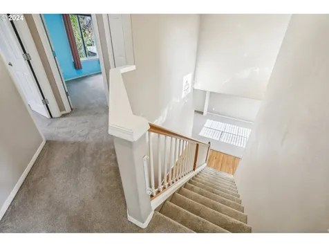 8863 SW Waverly Drive Portland OR 97224