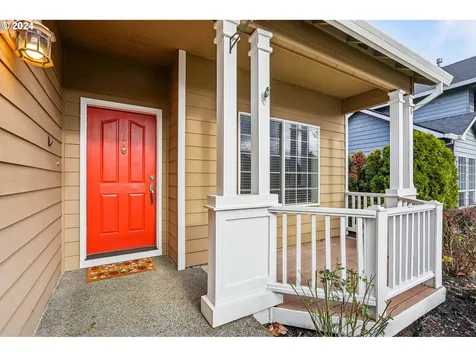 8863 SW Waverly Drive Portland OR 97224