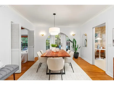3453 NE Hassalo Street Portland OR 97232