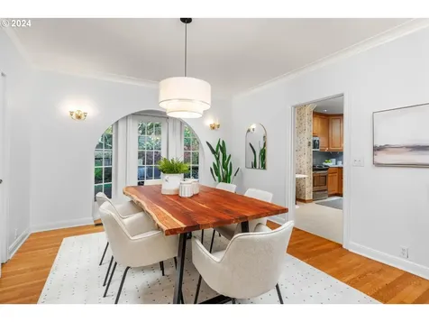3453 NE Hassalo Street Portland OR 97232