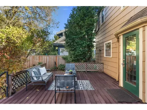 3453 NE Hassalo Street Portland OR 97232