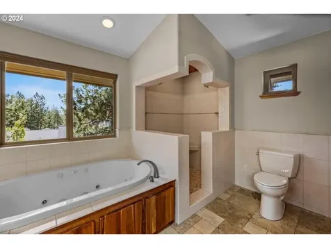 2680 NW Nordic Avenue Bend OR 97703