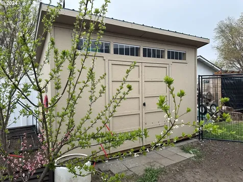 1040 SW 9th Place Hermiston OR 97838
