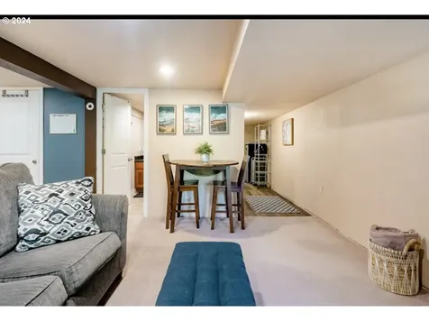 18460 SW Pheasant Lane Beaverton OR 97003