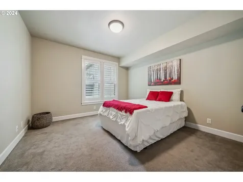 32788 SW Huser Lane Scappoose OR 97056
