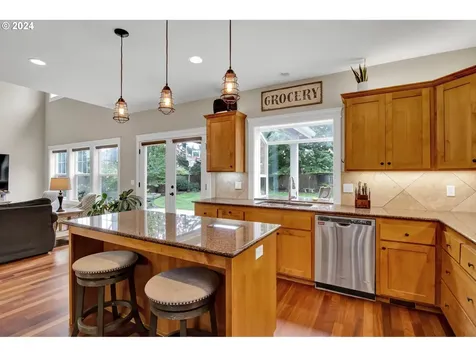 266 Lazy Avenue Eugene OR 97404