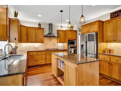 266 Lazy Avenue Eugene OR 97404