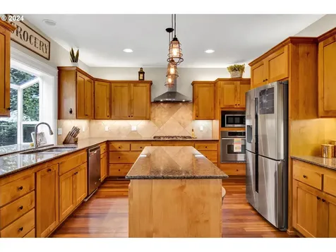 266 Lazy Avenue Eugene OR 97404