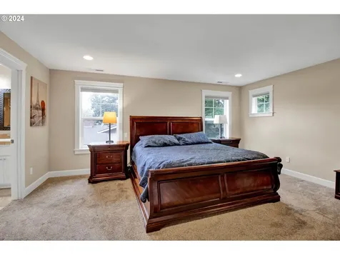 266 Lazy Avenue Eugene OR 97404