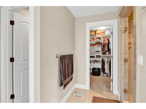 266 Lazy Avenue Eugene OR 97404