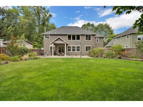 266 Lazy Avenue Eugene OR 97404