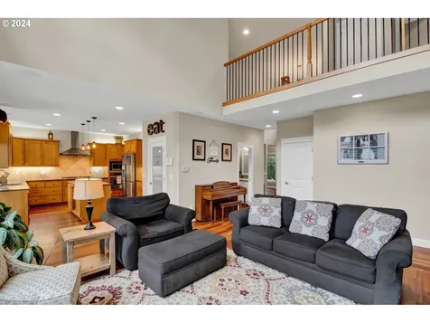 266 Lazy Avenue Eugene OR 97404