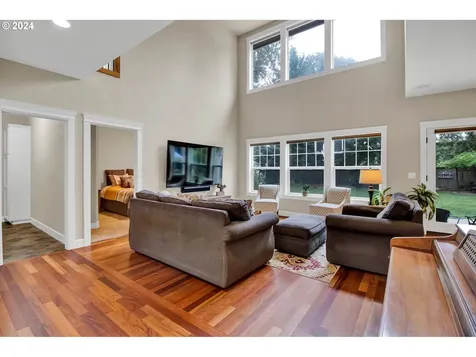 266 Lazy Avenue Eugene OR 97404