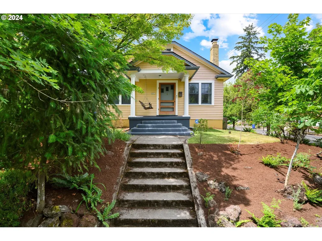 4551 Ne 25th Avenue Portland OR 97211