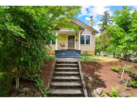4551 Ne 25th Avenue Portland OR 97211