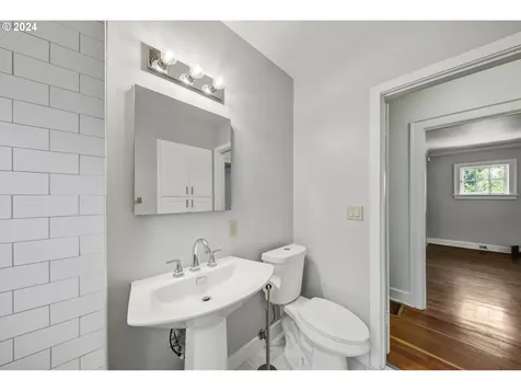 4551 Ne 25th Avenue Portland OR 97211