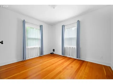 4551 Ne 25th Avenue Portland OR 97211