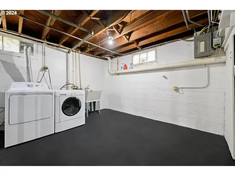 4551 Ne 25th Avenue Portland OR 97211