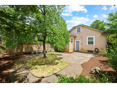 4551 Ne 25th Avenue Portland OR 97211