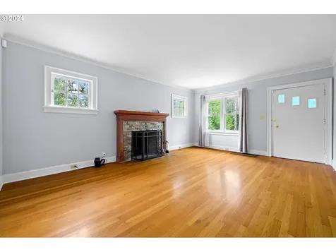 4551 Ne 25th Avenue Portland OR 97211