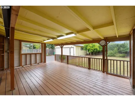 266 NE 193rd Avenue Portland OR 97230