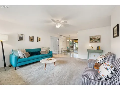 266 NE 193rd Avenue Portland OR 97230