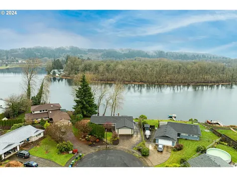 415 Lake Avenue Woodland WA 98674