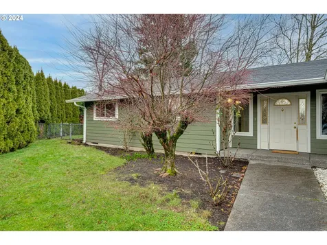 415 Lake Avenue Woodland WA 98674