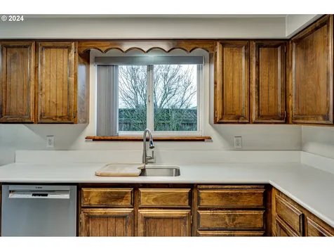 415 Lake Avenue Woodland WA 98674