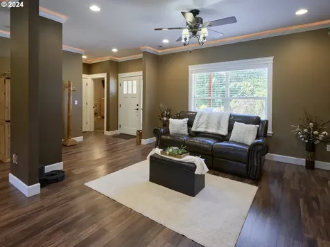1001 Ne 394th Avenue Washougal WA 98671