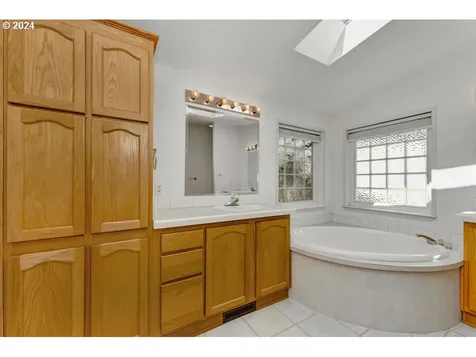 35325 Bayside Gardens Road Nehalem OR 97131