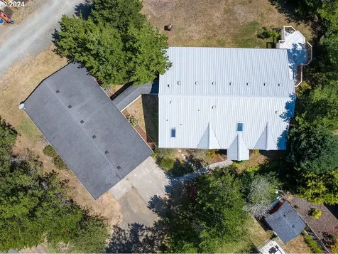 35325 Bayside Gardens Road Nehalem OR 97131