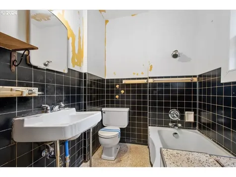 5714 NE 40th Street Vancouver WA 98661