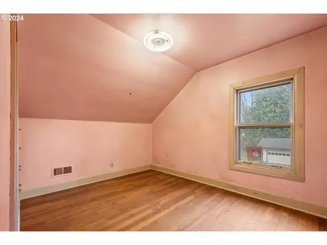 5714 NE 40th Street Vancouver WA 98661