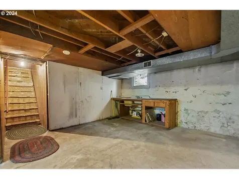 5714 NE 40th Street Vancouver WA 98661