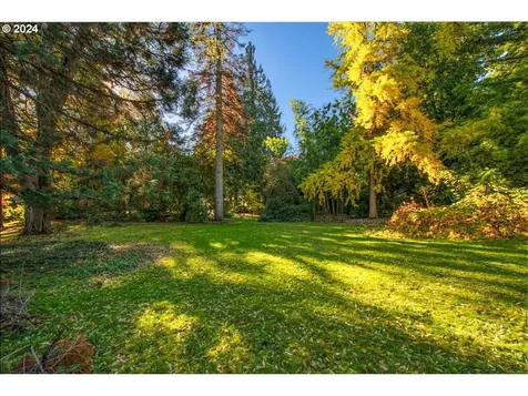 5714 NE 40th Street Vancouver WA 98661