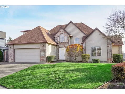 1612 SW Chapman Court Troutdale OR 97060