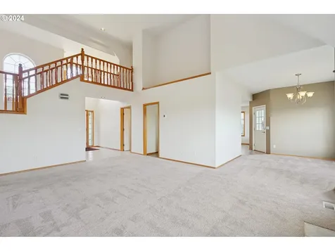 1612 SW Chapman Court Troutdale OR 97060