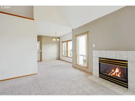 1612 SW Chapman Court Troutdale OR 97060