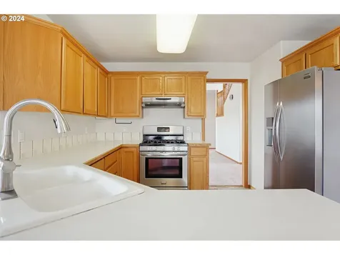 1612 SW Chapman Court Troutdale OR 97060