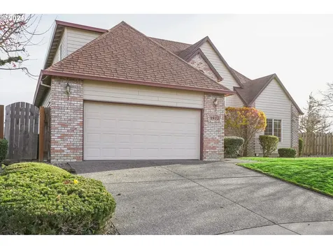 1612 SW Chapman Court Troutdale OR 97060