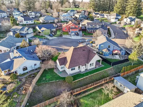 1612 SW Chapman Court Troutdale OR 97060